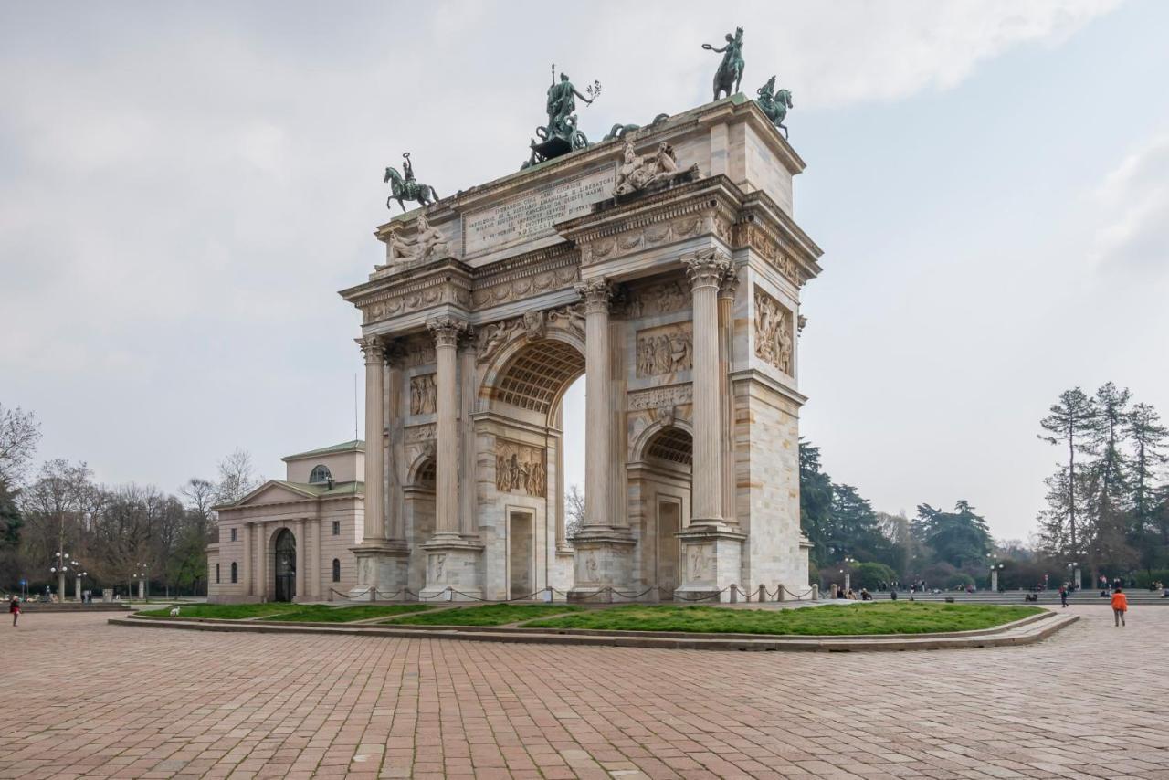 Luxury Apartment Near Arco Della Pace Guerrazzi 9 Milão Exterior foto